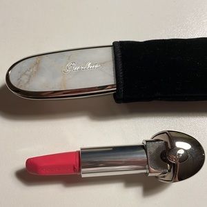 GUERLAIN LIPSTICK colour 677 and case with mirror